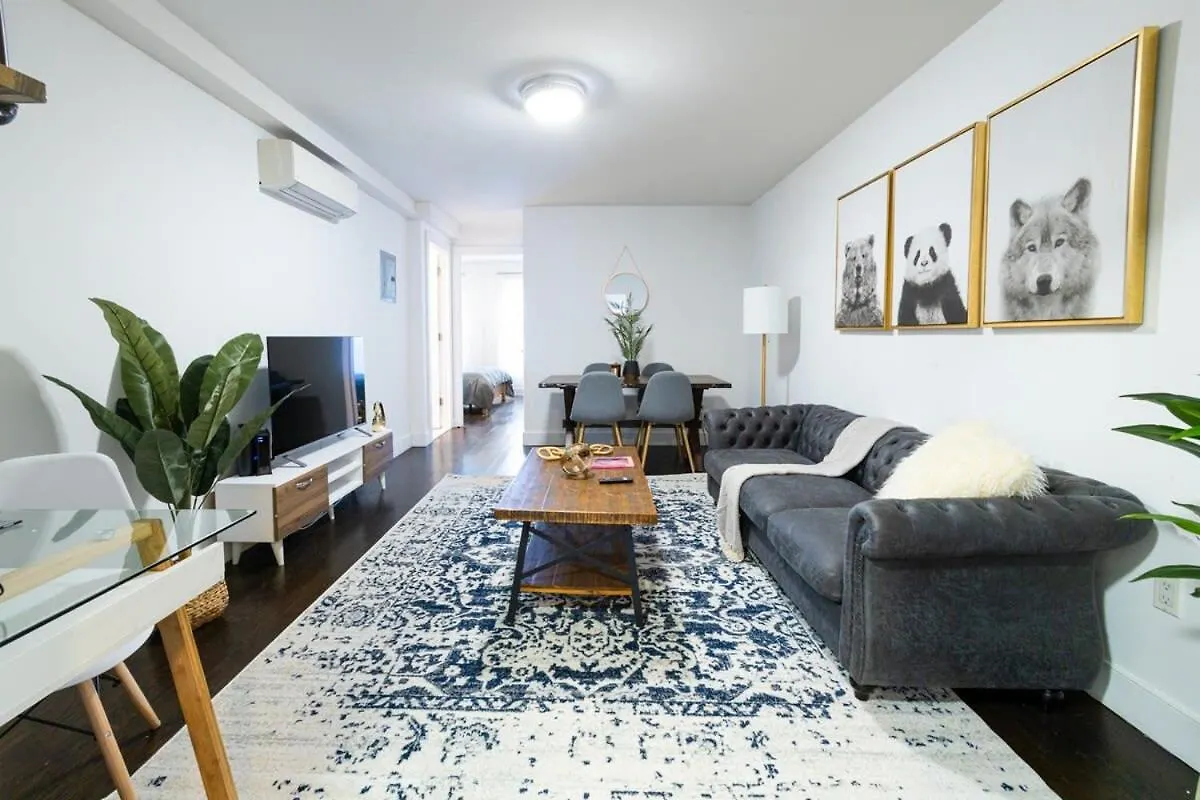 39-2 Renovated 3Br Apartment New York