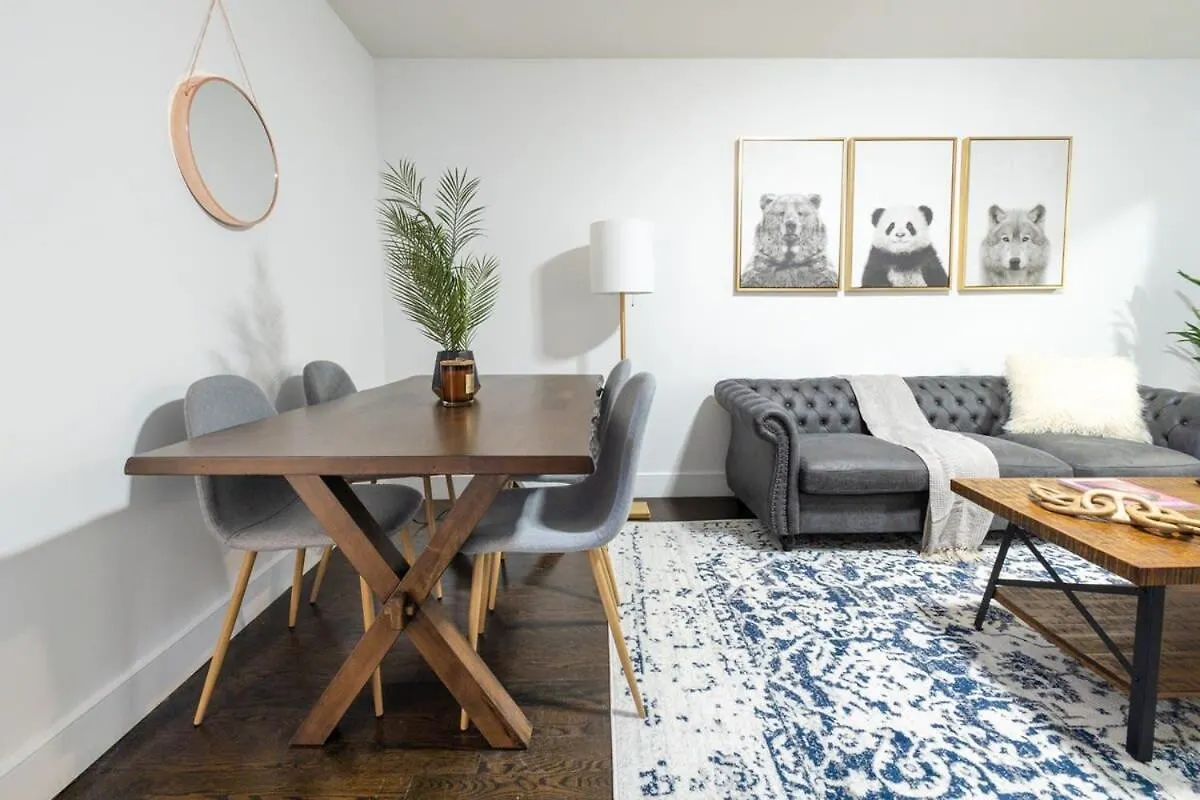 39-2 Renovated 3Br Apartment New York