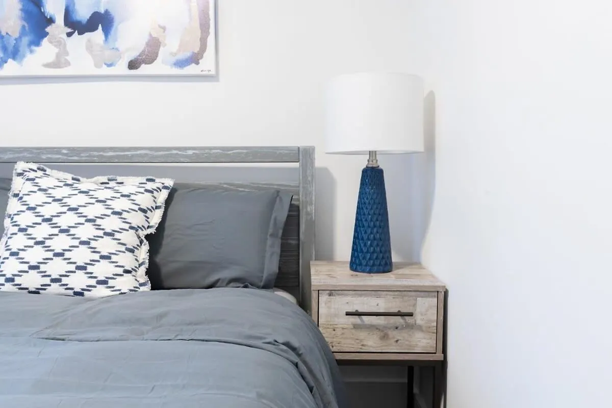 39-2 Renovated 3Br Apartment New York