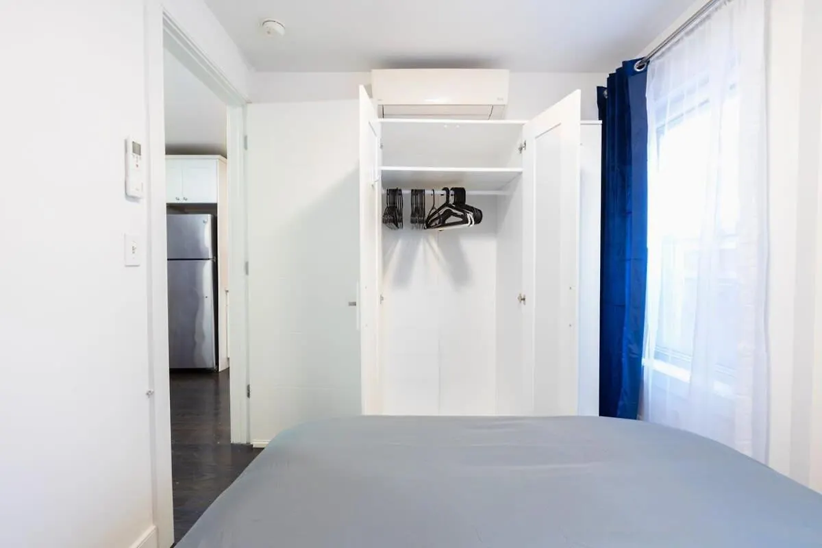 39-2 Renovated 3Br Apartment New York